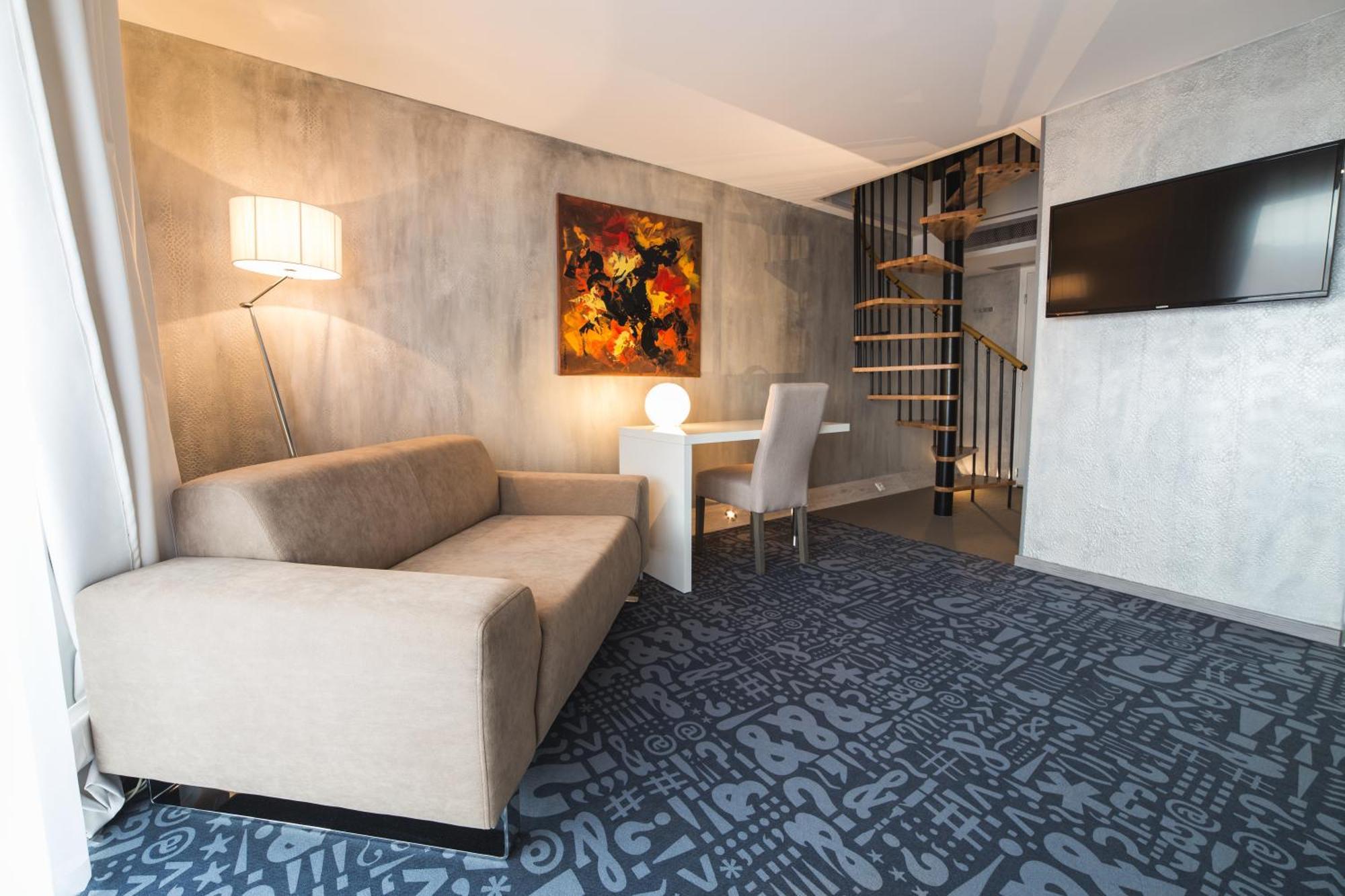 Hotel Le Dormeur Dorlisheim Екстериор снимка